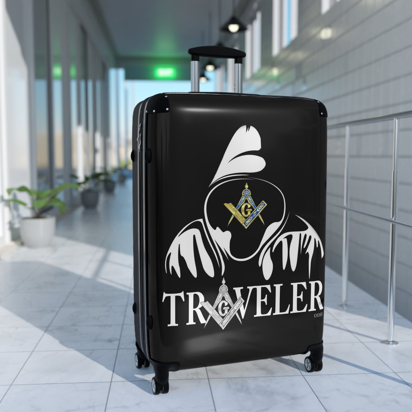 Traveler Carry on Suitcase | Cabin Suitcase | Masonic Luggage